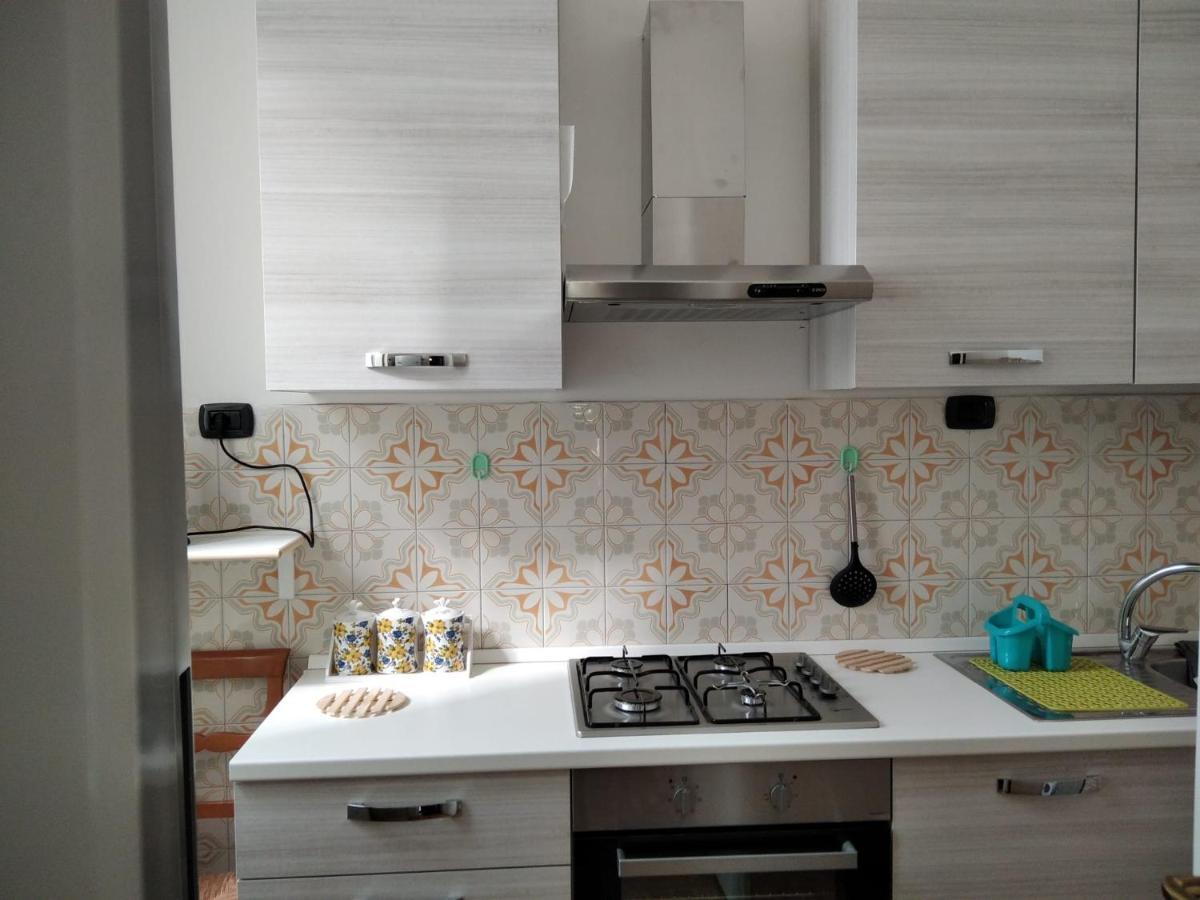 Jamila Apartment Наполи Екстериор снимка
